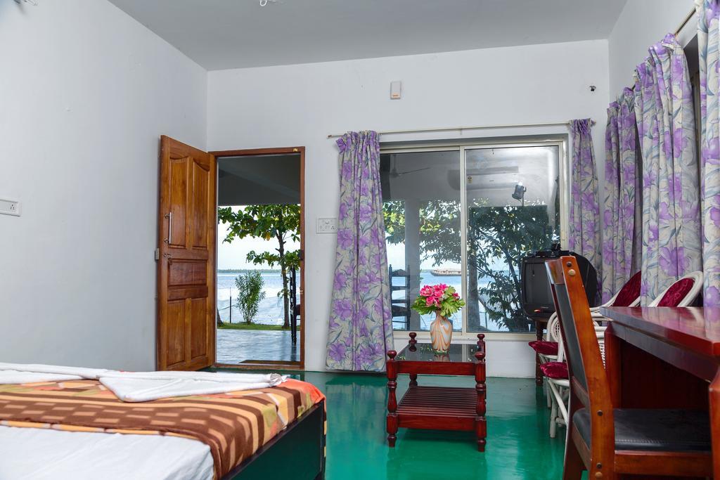 Orchid Lake View Homestay Alappuzha Buitenkant foto