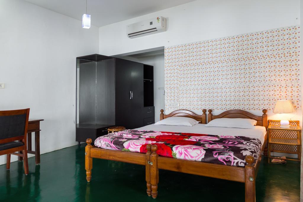 Orchid Lake View Homestay Alappuzha Buitenkant foto